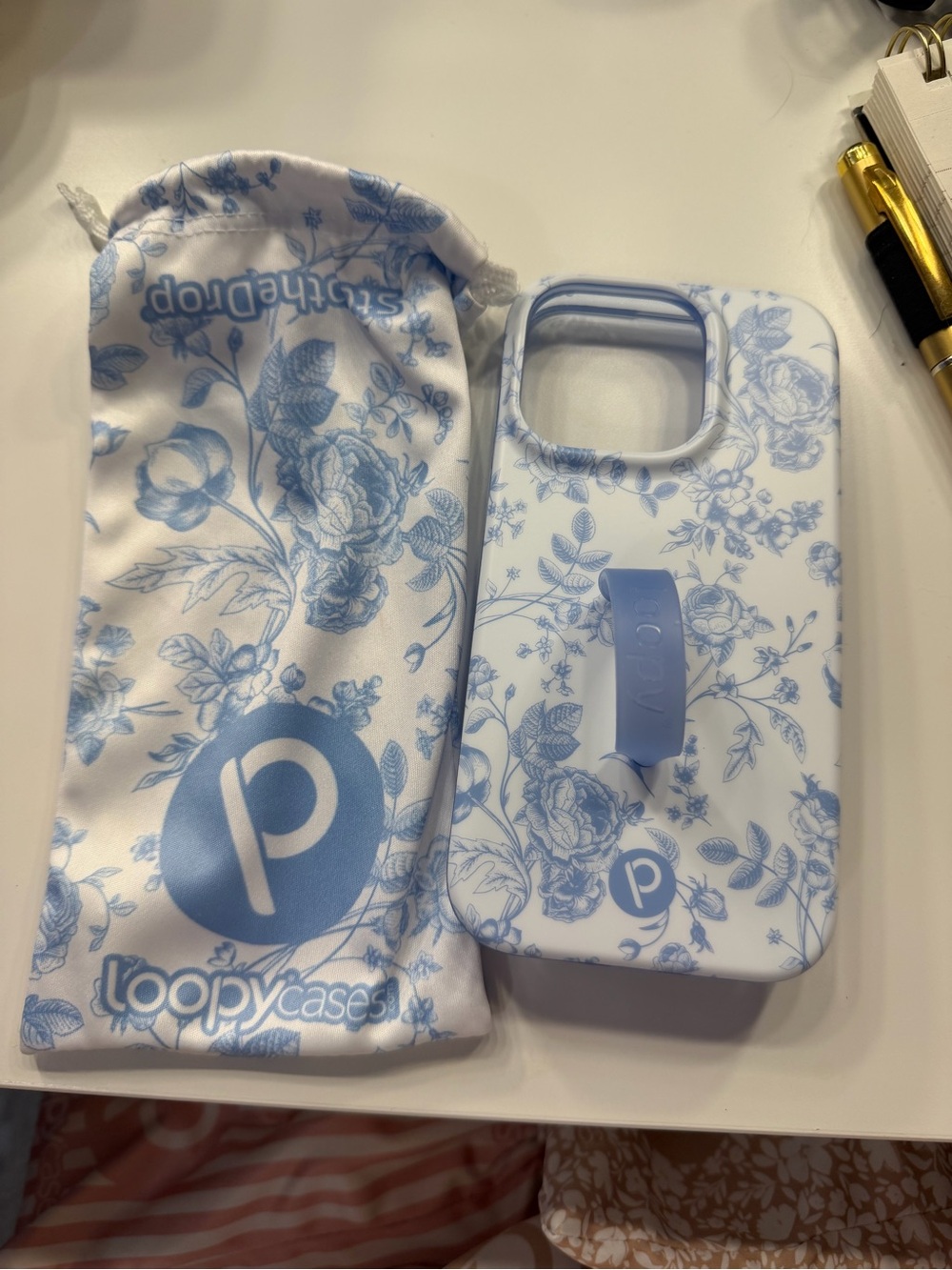 Loopy Case Blue Floral iPhone Case with Loop Grip